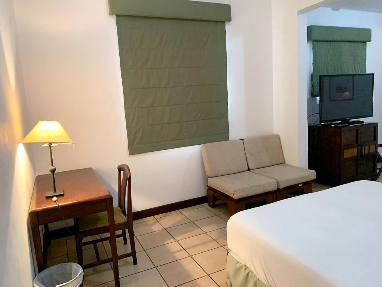 Hotel Casa Del Sol Managua Exterior foto